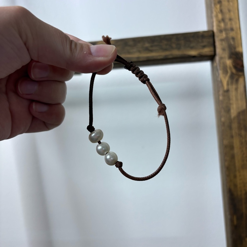 Elegant Brown Pearl Bracelet
